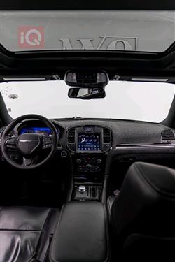 کرایسلەر 300